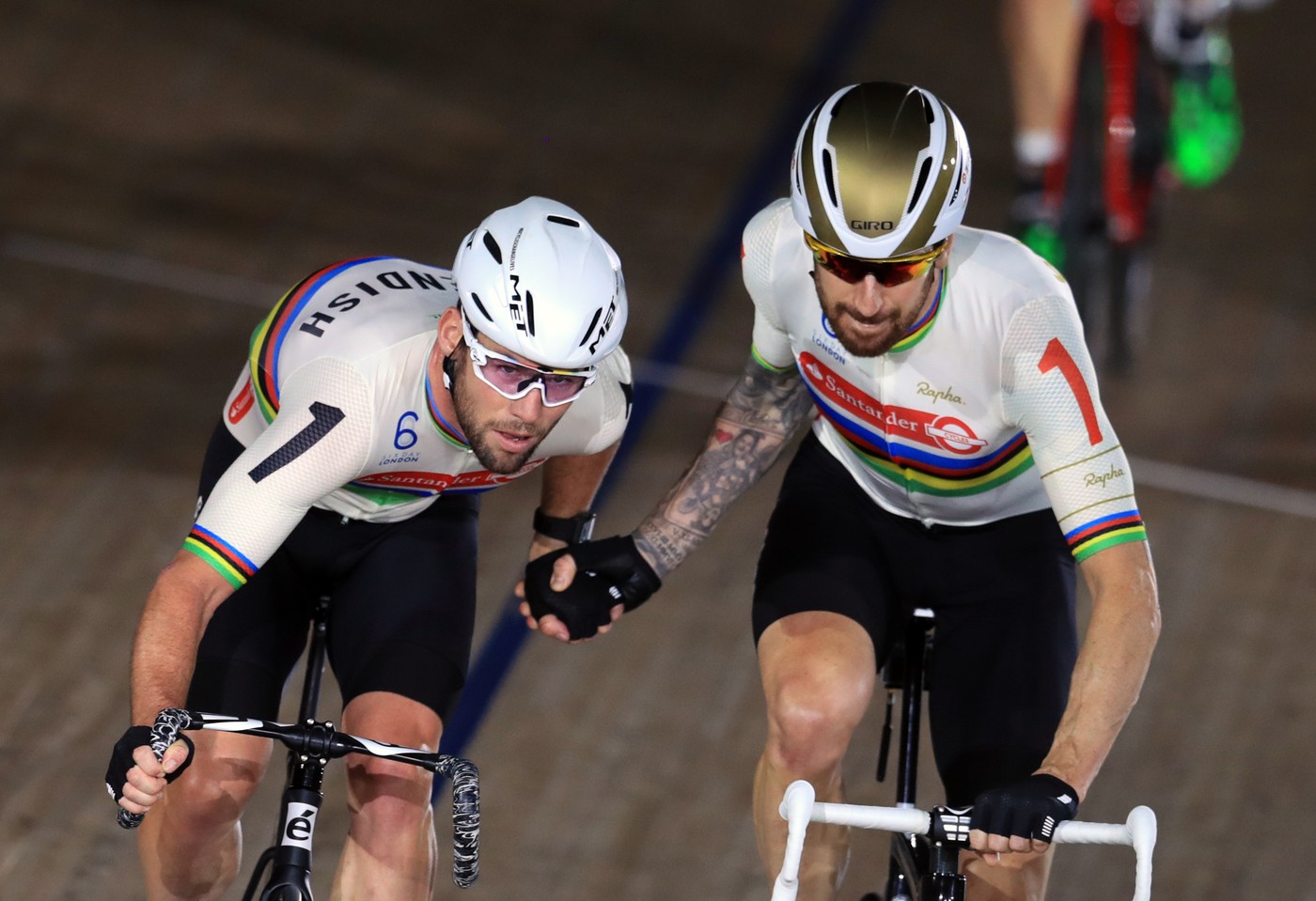 File photo dated 30-10-2016 of Great Britain's Mark Cavendish (left) and Sir Bradley Wiggins compete in the Men's Final Chase during day six of the Six Day Event . Sir Mark Cavendish has announced Sundays Singapore Criterium will be the final race of his professional cycling career. Issue date: Saturday November 9, 2024.,Image: 304317857, License: Rights-managed, Restrictions: FILE PHOTO Editorial use only, no commercial use without prior permission, Model Release: no