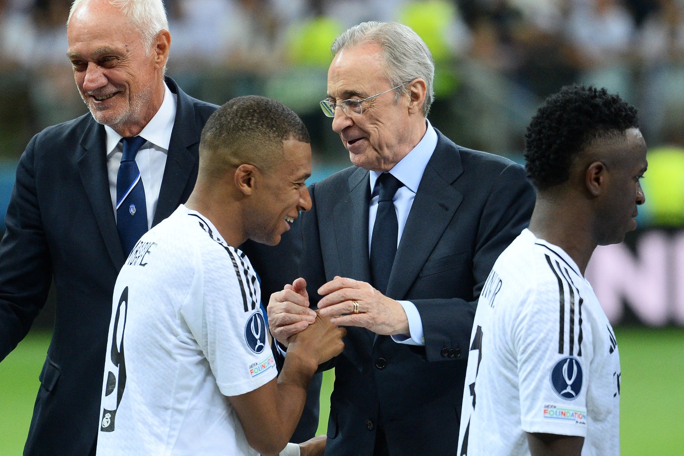 Reacţia lui Florentino Perez, după ce Kylian Mbappe a primit verdictul după accidentarea din meciul cu Atalanta