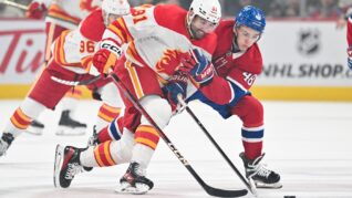 Tampa Bay Lightning – Calgary Flames 8-3. Nazem Kadri a marcat un gol incredibil! A sărit peste un adversar înainte să trimită pucul în poartă