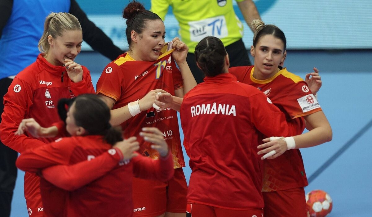 Jucătoarele României din naţionala de handbal