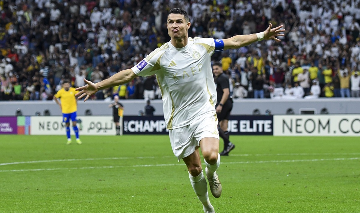 Cristiano Ronaldo, cel mai bine plătit sportiv din 2024! Diferența colosală față de cea mai bine plătită sportivă