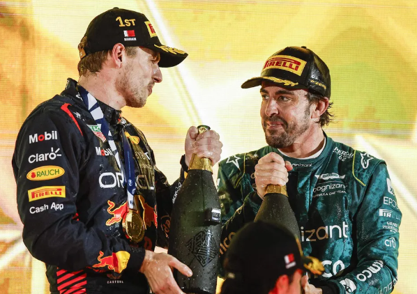 Alonso intervine în conflictul momentului din Formula 1: "Nu are faţă dublă!"