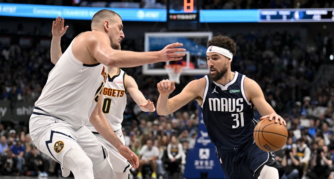 Denver Nuggets – Dallas Mavericks 112-101. Oaspeţii au revenit senzaţional în ultimul sfert