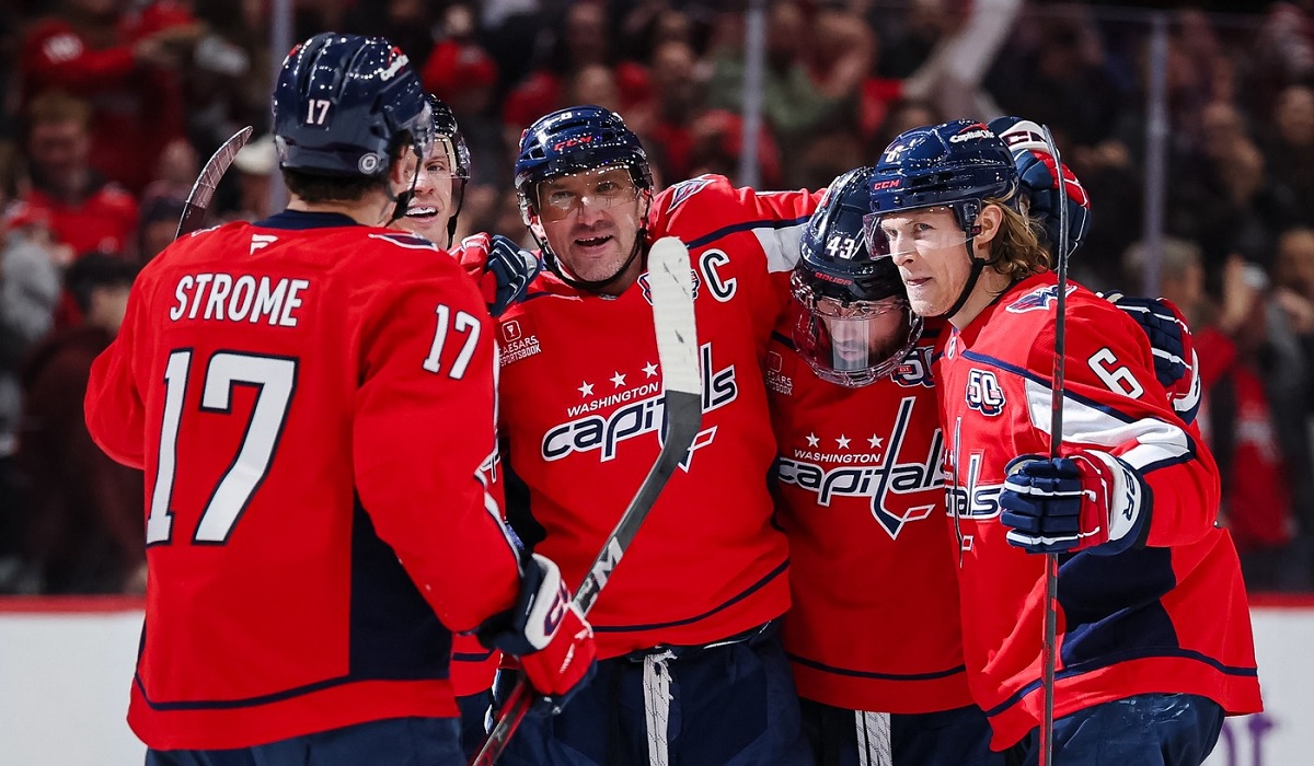 New York Rangers – Washington Capitals 4-7. Alex Ovechkin s-a apropiat de recordul lui Wayne Gretzky. Spectacol total în NHL