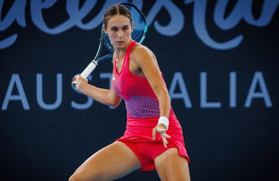 Anca Todoni s-a calificat în turul 2 al calificărilor de la Australian Open! Ploaia i-a dat bătăi de cap româncei