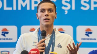 Cum s-a pregătit David Popovici pentru Mondialele din Singapore. Campionul nostru a fost plecat din România: „Am un titlu de apărat”