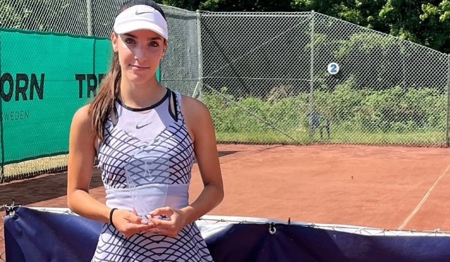 Junioarele Diana Simionescu şi Anamaria Federica Oana, out în turul 2 de la Australian Open