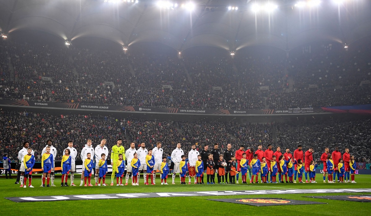 Presa din Anglia, uluită de atmosfera de la FCSB – Manchester United! Cum au comentat scenele de pe Arena Naţională