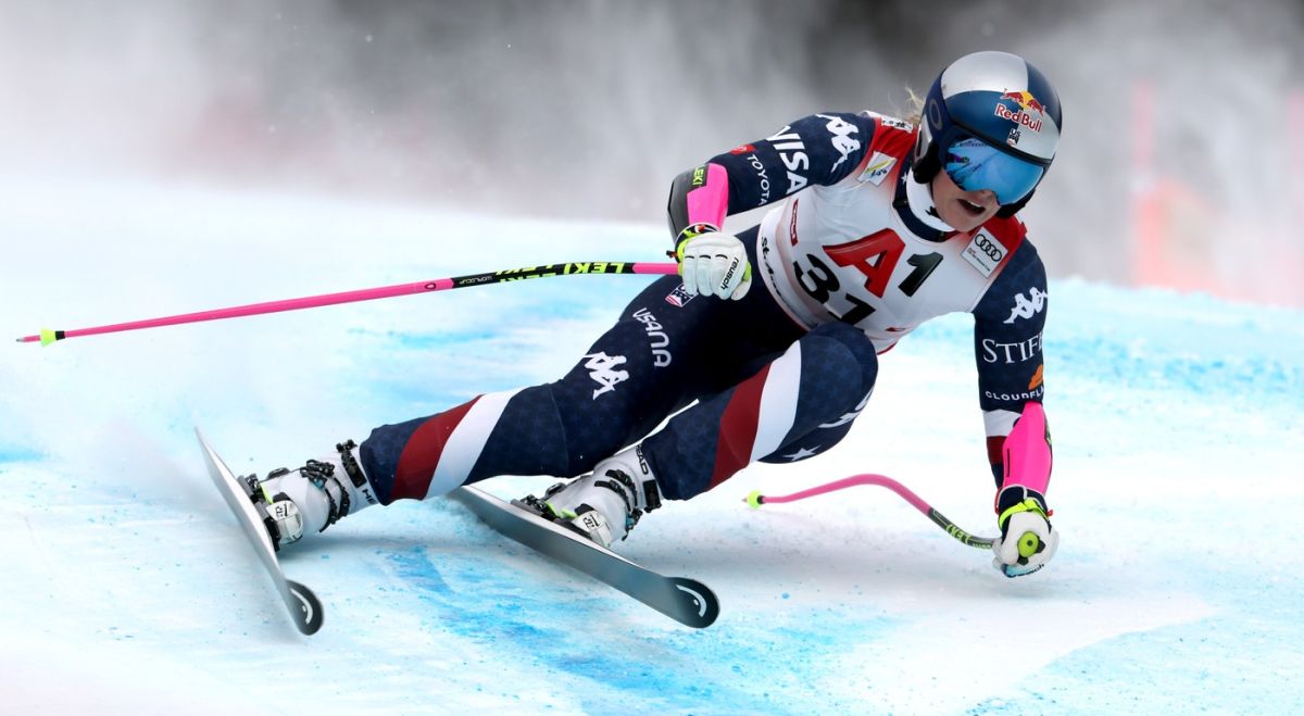 Lindsey Vonn a căzut la Cortina dAmpezzo! Anunţul americancei după incident