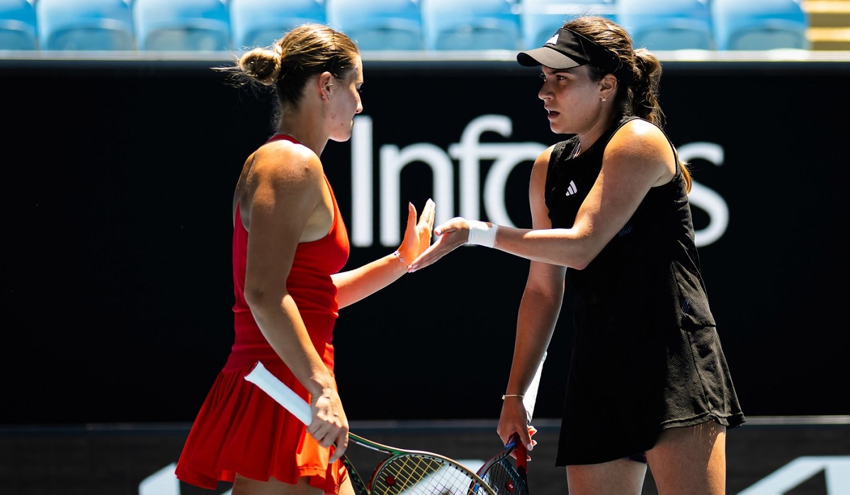 Gabriela Ruse şi Marta Kostyuk s-au calificat în optimile de la Australian Open 2025, în proba de dublu! Jaqueline Cristian, o nouă înfrângere