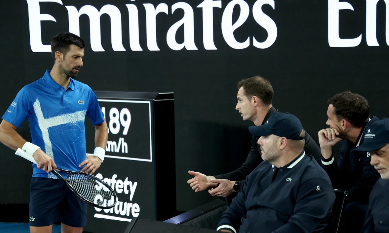 Novak Djokovic şi Carlos Alcaraz, în turul 2 de la Australian Open