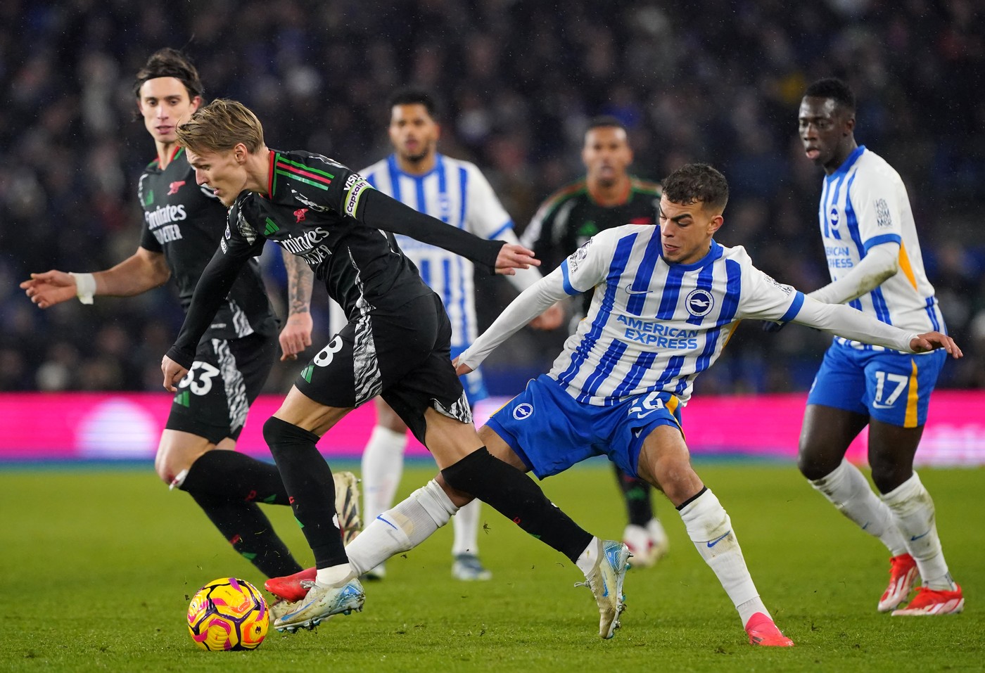 Arsenal Londra, un nou pas greşit în lupta la titlu cu Liverpool. Remiză în deplasarea de la Brighton