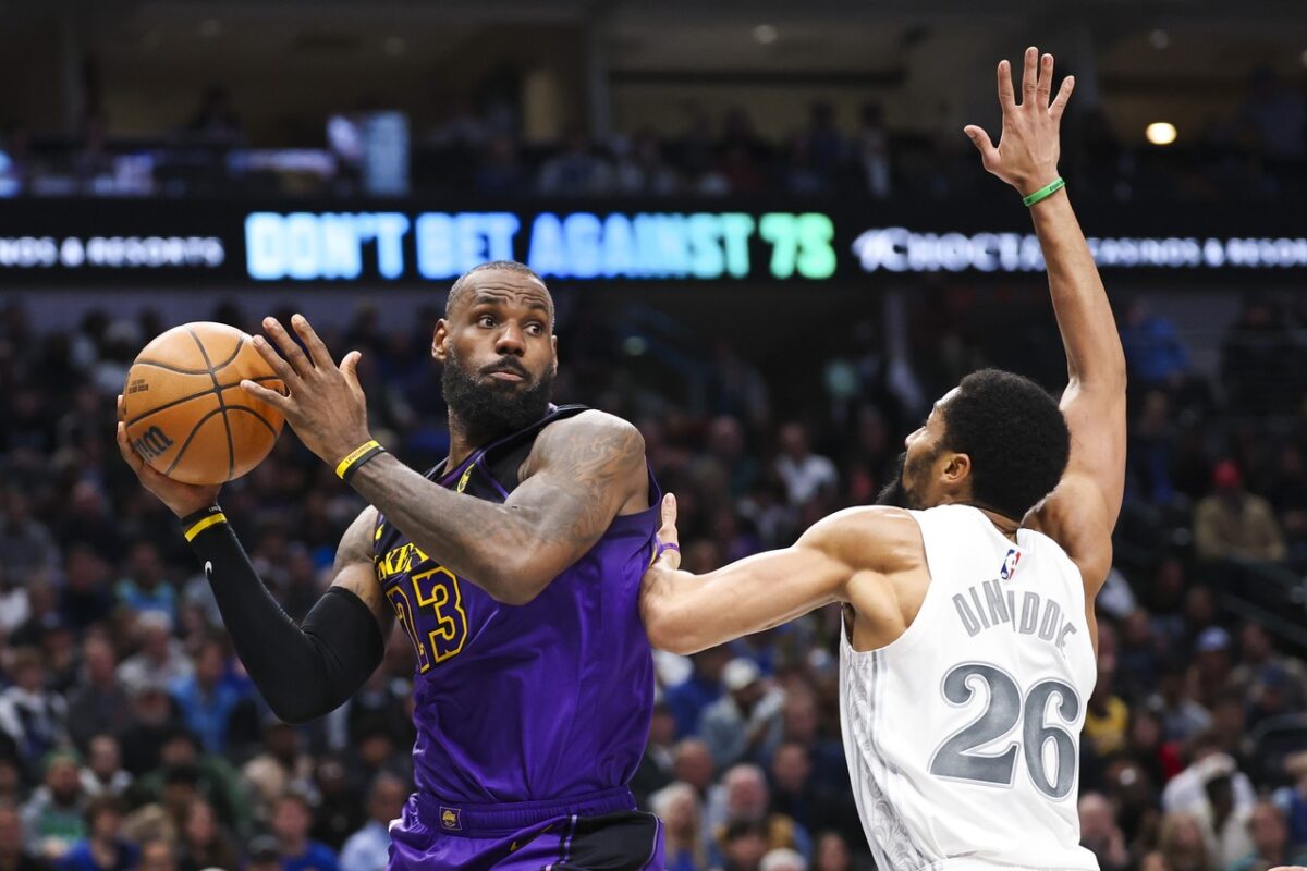 Meciul dintre LA Lakers şi Charlotte Hornets a fost amânat din cauza incendiilor din Los Angeles