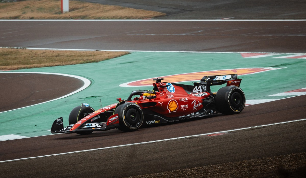 Lewis Hamilton, accident în cel de-al doilea test Ferrari. Ce s-a întâmplat pe circuitul din Barcelona