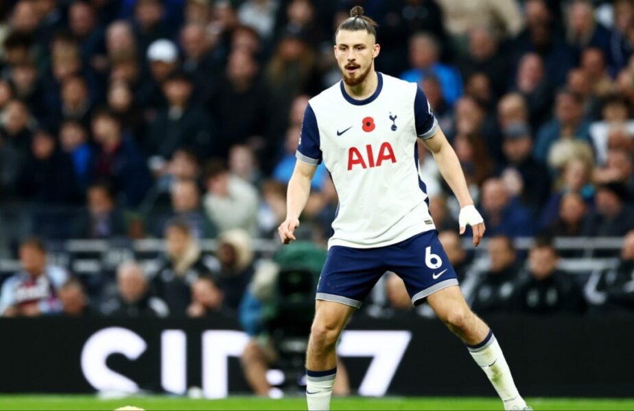 Tottenham – Newcastle 1-2. Radu Drăguşin a fost schimbat la pauză, după un nou meci de coşmar! Continuă criza la Spurs