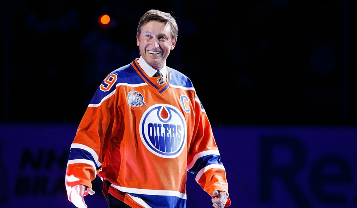 Wayne Gretzky, „The Great One”, împlineşte azi 64 de ani