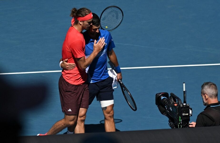 Novak Djokovic s-a retras de la Australian Open şi a fost huiduit la scenă deschisă! Reacţia de clasă a lui Alexander Zverev