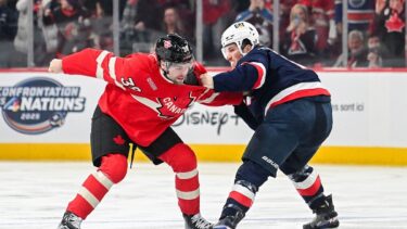 SUA – Canada 3-1! Imnul americanilor, fluierat de canadieni! Jucătorii s-au bătut de 3 ori în 9 secunde