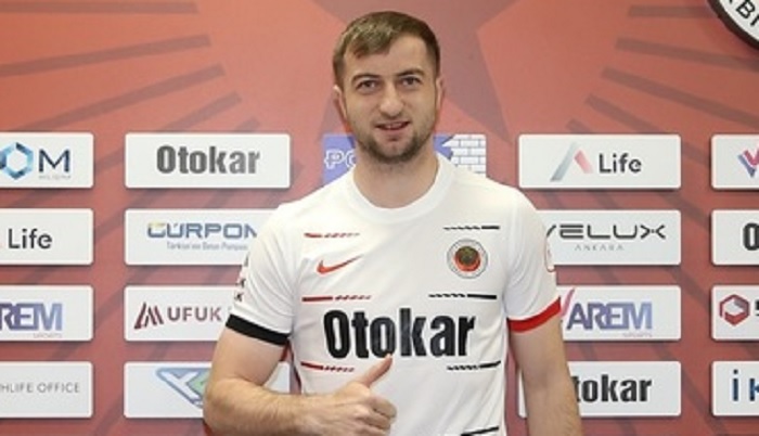 Daniel Popa fost prezentat oficial la noua echipă! Transferul la Aktobe a picat pe ultima sută de metri