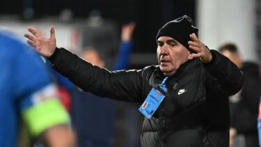 Gică Hagi şi-a criticat o parte din jucători şi a avut o replică vehementă: „Frustrarea o au cei care nu au o casă! Suntem la fotbal aici”