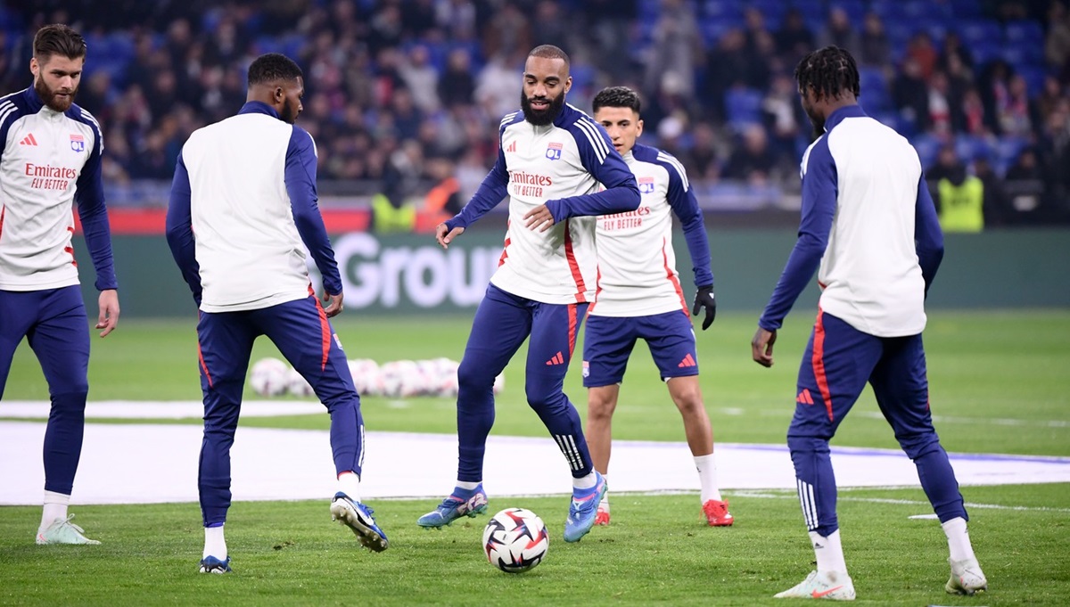 Decizia de ultim moment luată de Lyon, înaintea meciului cu FCSB din Europa League. Anunțul făcut de francezi