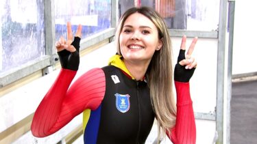 Mihaela Hogaş e cea mai rapidă româncă pe gheaţă. Una dintre cele mai frumoase patinatoare din lume visează să ajungă la JO de iarnă