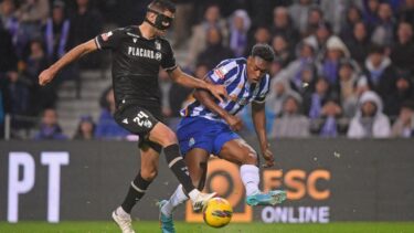 Porto – Guimaraes 1-1. „Dragonii” au fost egalaţi în finalul meciului. Pas greşit în lupta pentru titlu