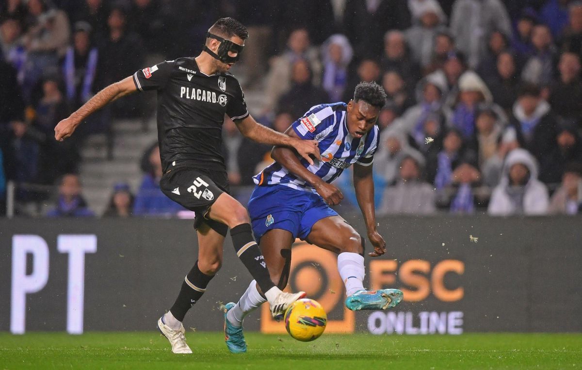 Porto – Guimaraes 1-1. „Dragonii” au fost egalaţi în finalul meciului. Pas greşit în lupta pentru titlu