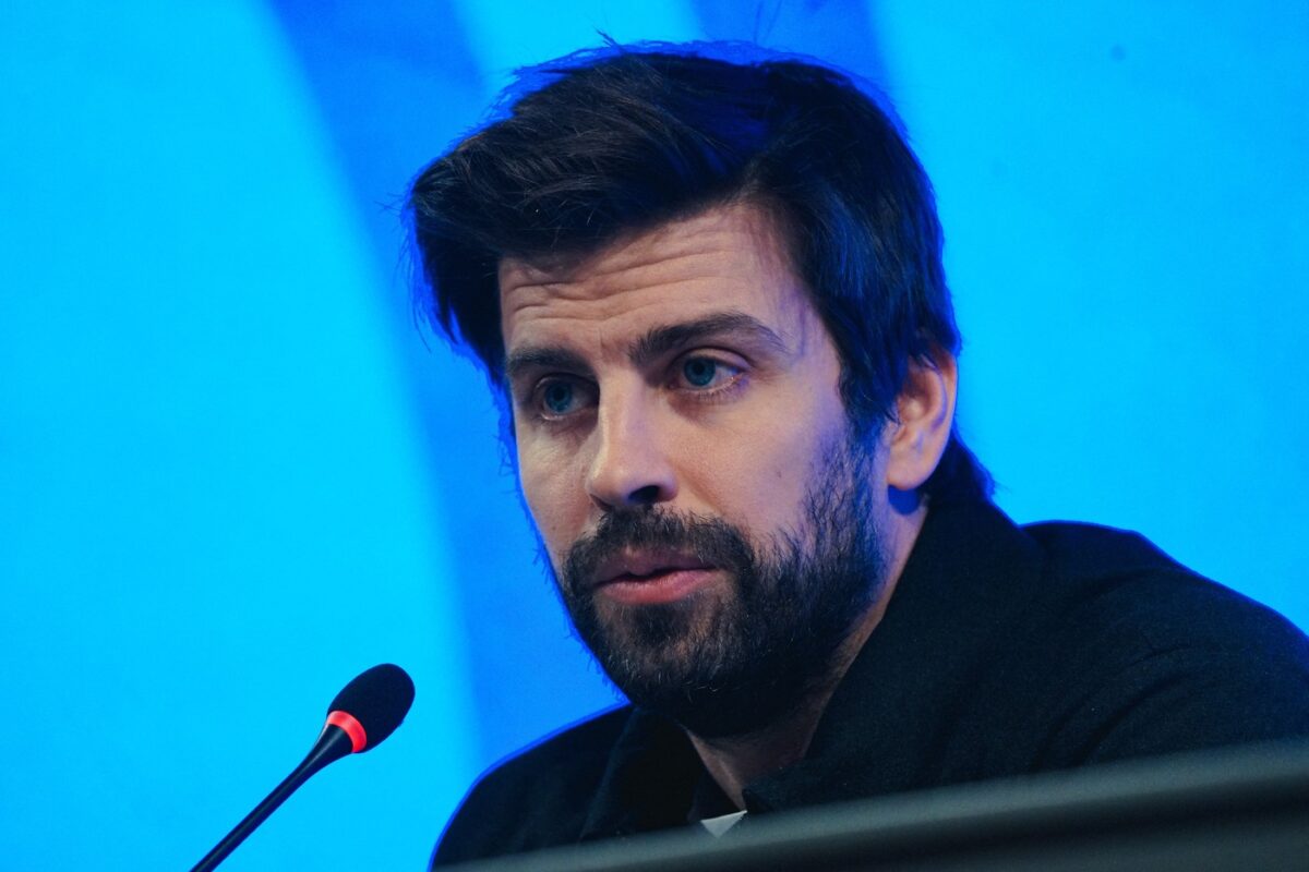 Gerard Pique va ajunge la tribunal după ce este suspectat că ar fi influenţat organizarea Supercupei Spaniei în Arabia Saudită