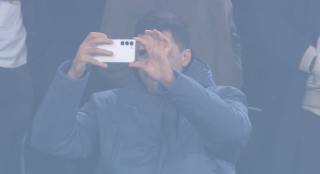 Rodri, răspuns arogant după ce a fotografiat bannerul prin care fanii lui Manchester City au încercat să-l umilească pe Vinicius Junior