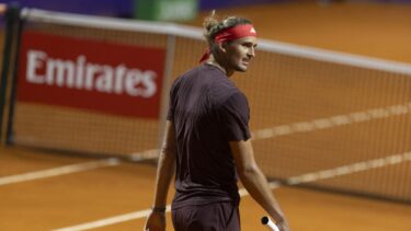 Alexander Zverev a răbufnit după eliminarea de la Buenos Aires! Favoritul numărul 1 a certat publicul: „Aveți puțin respect pentru jucători”