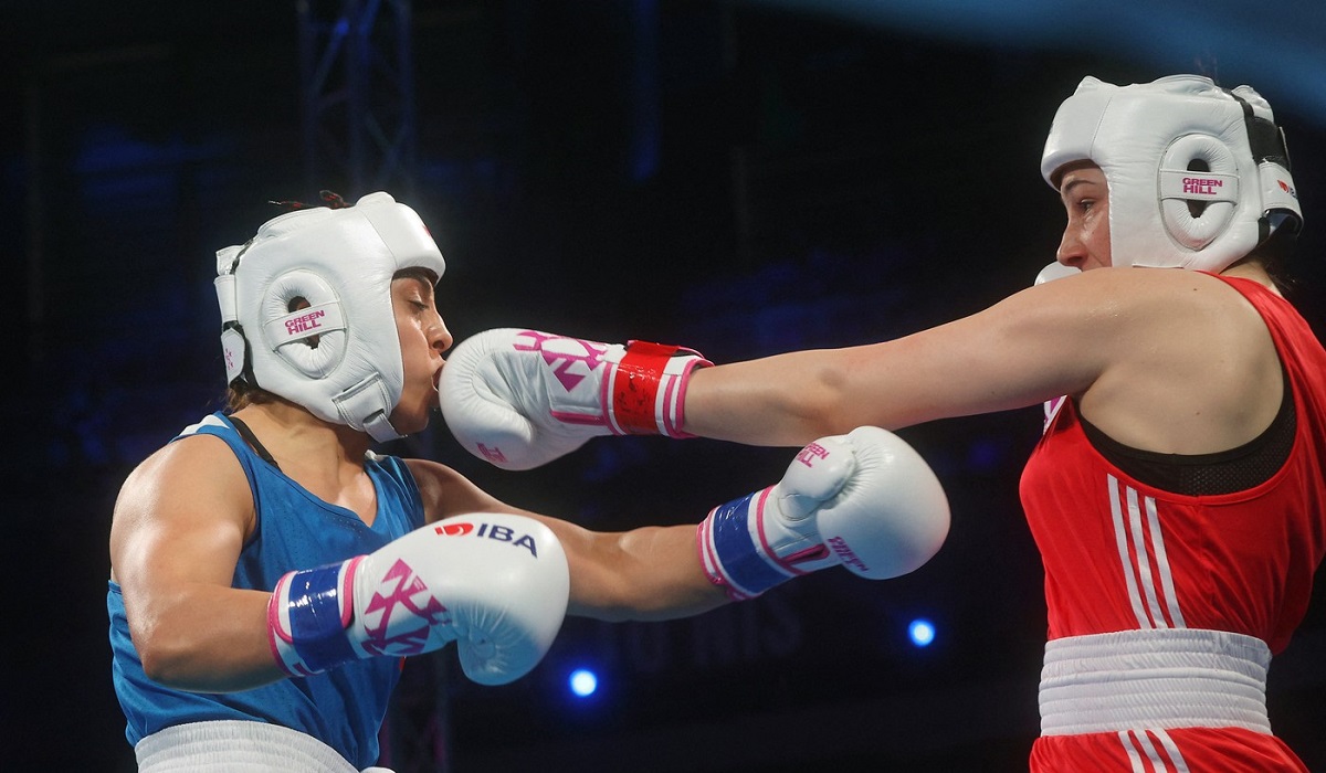 Crinuţa Sebe, Maria Cimpoeru şi Amalia Niţu au ratat bronzul la Campionatul Mondial de box feminin 2025