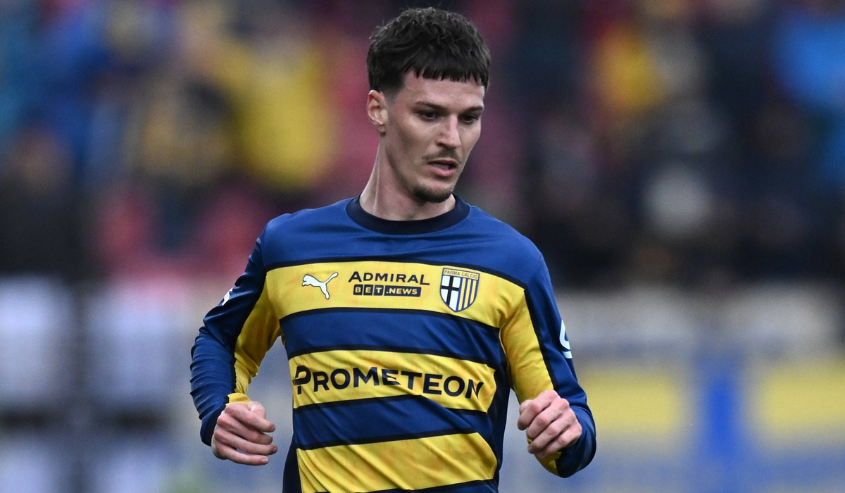 Ce notă a primit Dennis Man după ce a jucat 63 de minute în Monza – Parma 1-1! Verdict despre prestația jucătorului convocat la națională