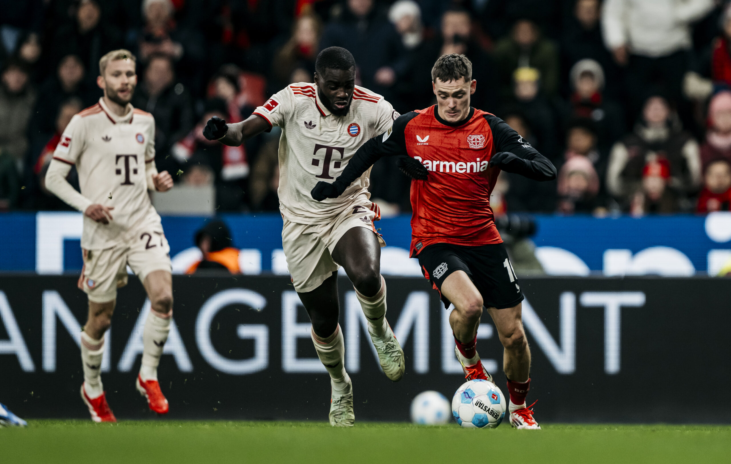 Bayern le-a "declarat război" lui Manchester City și Real Madrid! Starul pe care vrea să-l transfere la vară