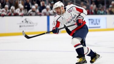 Alex Ovechkin a marcat din nou şi este la opt goluri de recordul lui Wayne Gretzky în NHL
