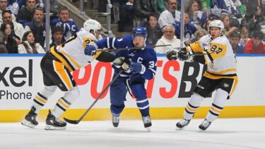 Toronto Maple Leafs – Pittsburgh Penguins 6-5! Echipa din Canada a ajuns la cinci victorii la rând în NHL