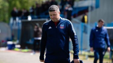 „Poţi să-mi împrumuţi 3.200 de lei?” Ce a putut păţi antrenorul Stelei, Daniel Opriţa