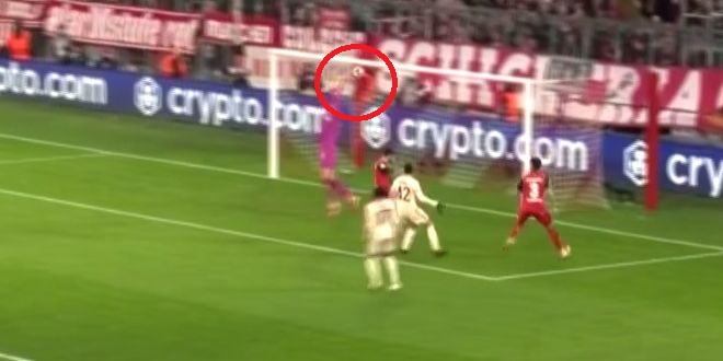 Gafă monumentală a portarului lui Bayer Leverkusen în meciul cu Bayern Munchen! A scăpat mingea, iar Musiala a înscris cu poarta goală