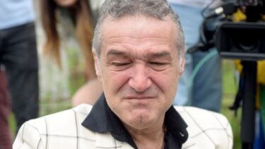 Motivul pentru care Gigi Becali a plâns în direct! Povestea emoţionantă dezvăluită de patronul FCSB