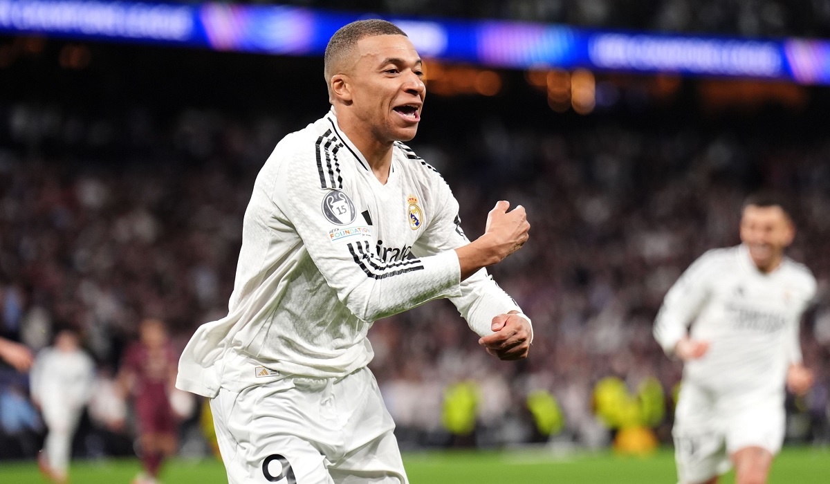 Kylian Mbappe s-a întors la naţionala Franţei şi vrea Balonul de Aur: „O să îl întreb cum să îl câştig