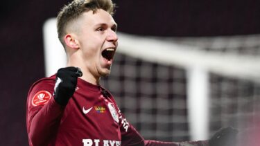 Louis Munteanu, hattrick în CFR Cluj – Gloria Buzău! E lider detaşat în clasamentul golgheterilor din Liga 1