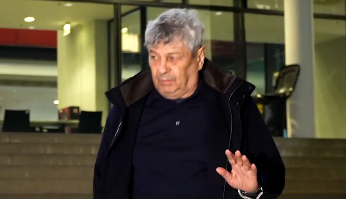 Mircea Lucescu la FCSB - Lyon 1-3