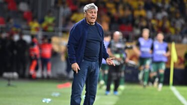 „Nu m-ar mira să fie titular!” Basarab Panduru, variantă surpriză înainte de România – Bosnia! Marele semn de întrebare al lui Mircea Lucescu