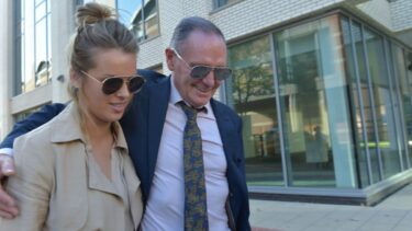 Celebrul milionar care şi-a tocat întreaga avere de peste 20 de milioane de euro şi nu regretă deloc: „Aş face totul la fel. Sunt fericit”