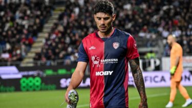 Cagliari – Genoa 1-1. Florinel Coman a ieşit accidentat după numai o jumătate de oră. „Mbappe” a avut şi o bară. Răzvan Marin, rezervă neutilizată