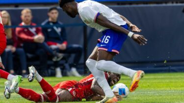 Alphonso Davies va fi operat şi va rata tot sezonul! Probleme medicale şi pentru Dayot Upamecano