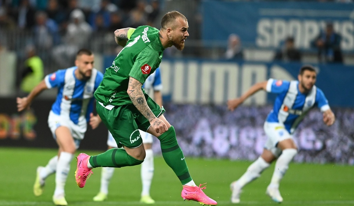 „Ne vom aşeza la masă! Farul Constanţa, reacţie oficială despre Denis Alibec! Ce se întâmplă cu atacantul