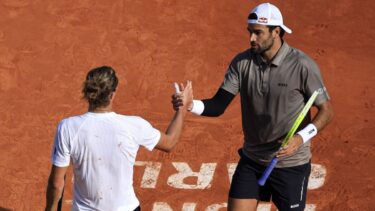 Surpriză de proporţii la Monte Carlo! Alexander Zverev a fost eliminat de Matteo Berrettini, după ce a avut 1-0 la seturi!