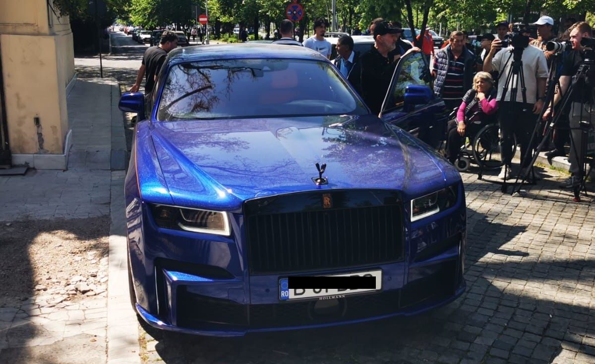 Gigi Becali a rămas fără permis, la mai puţin de două săptămâni după ce şi-a luat maşină nouă!