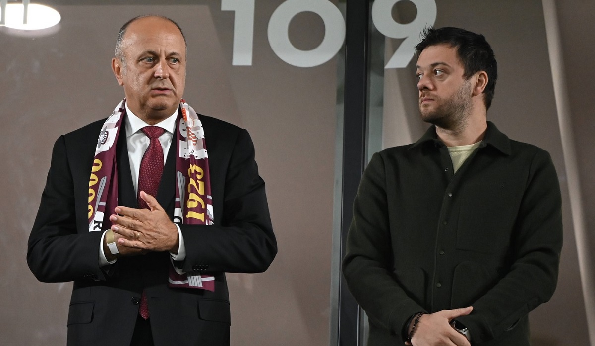 Un fost antrenor al Rapidului, favorit să îl înlocuiască pe Marius Şumudică! Ar fi o revenire spectaculoasă